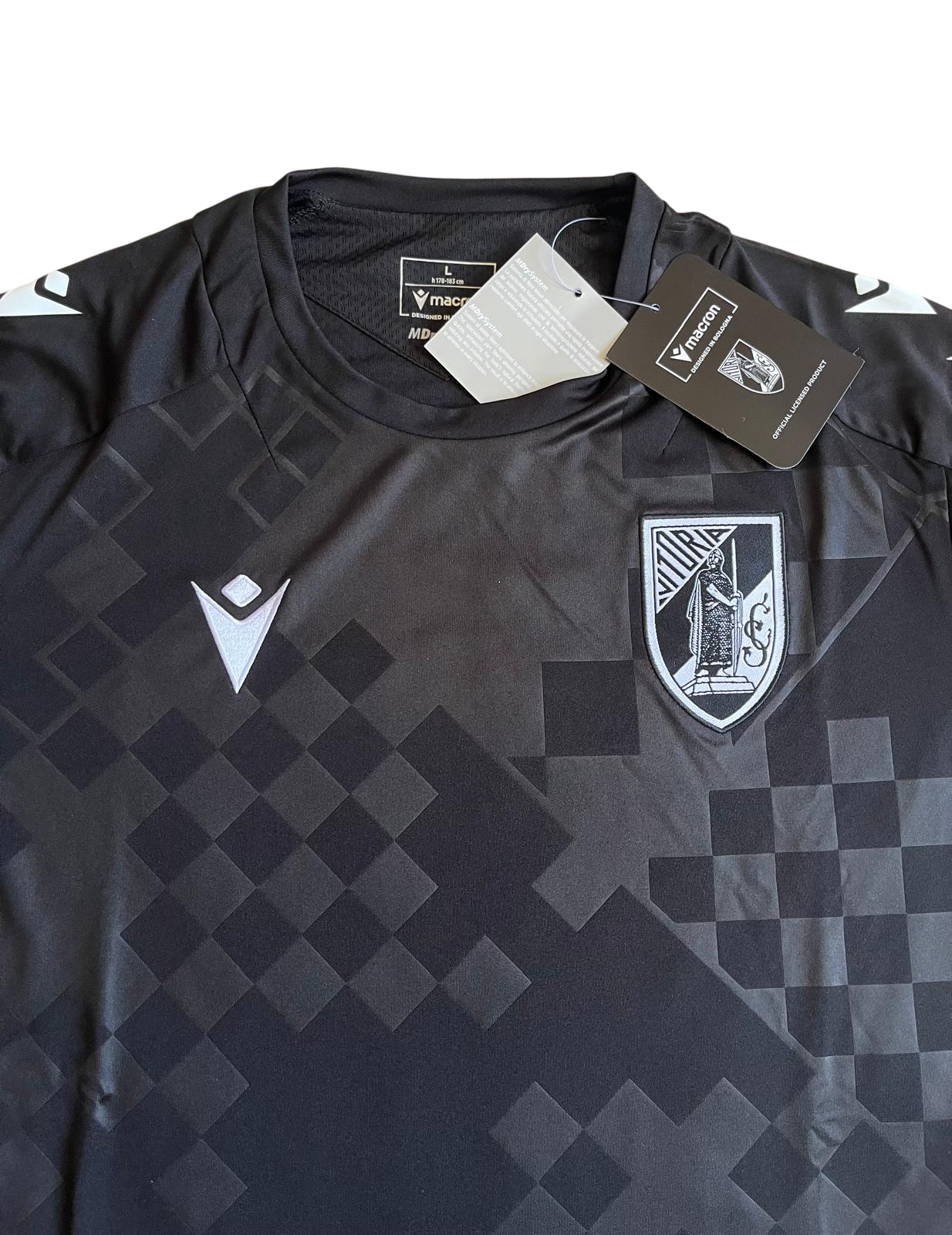 Vitoria Guimaraes Training Player 2025-26 (L)