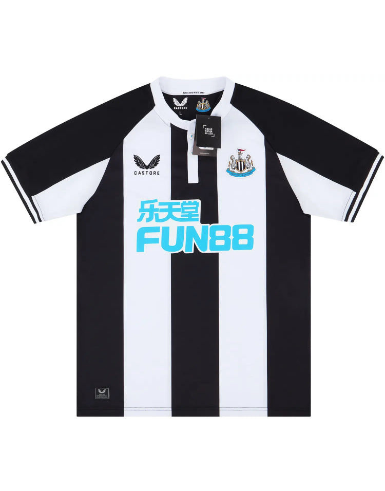 Newcastle Domicile 2021-22 (4XL)